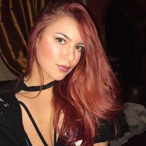 Meet your Posher, Briana